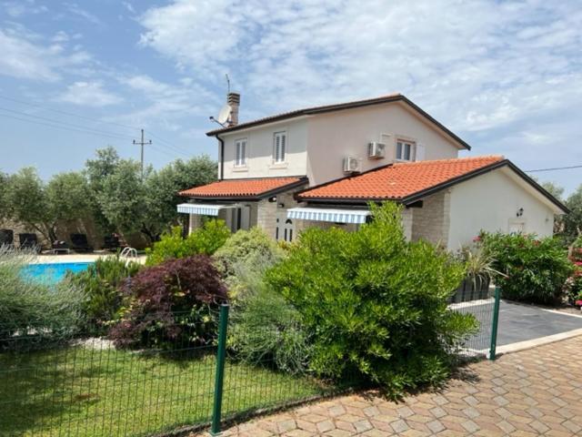 Villa Casa Di Oliva Brtonigla Exterior foto