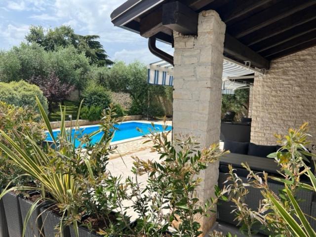 Villa Casa Di Oliva Brtonigla Exterior foto